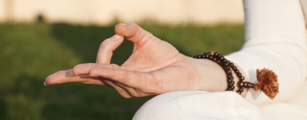 trishula mudra schutz